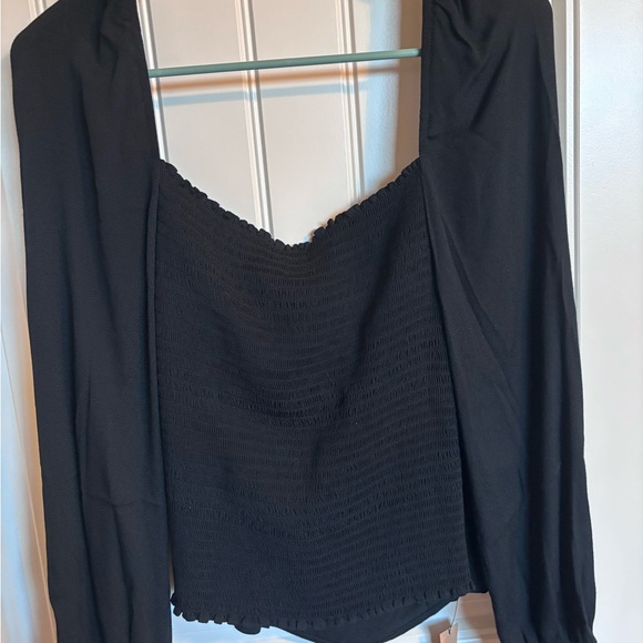 Reformation - Picture 4 of 11